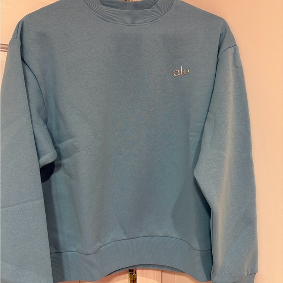 ALO Yoga Other - ALO Yoga Men's Light Blue Crewneck Sweater